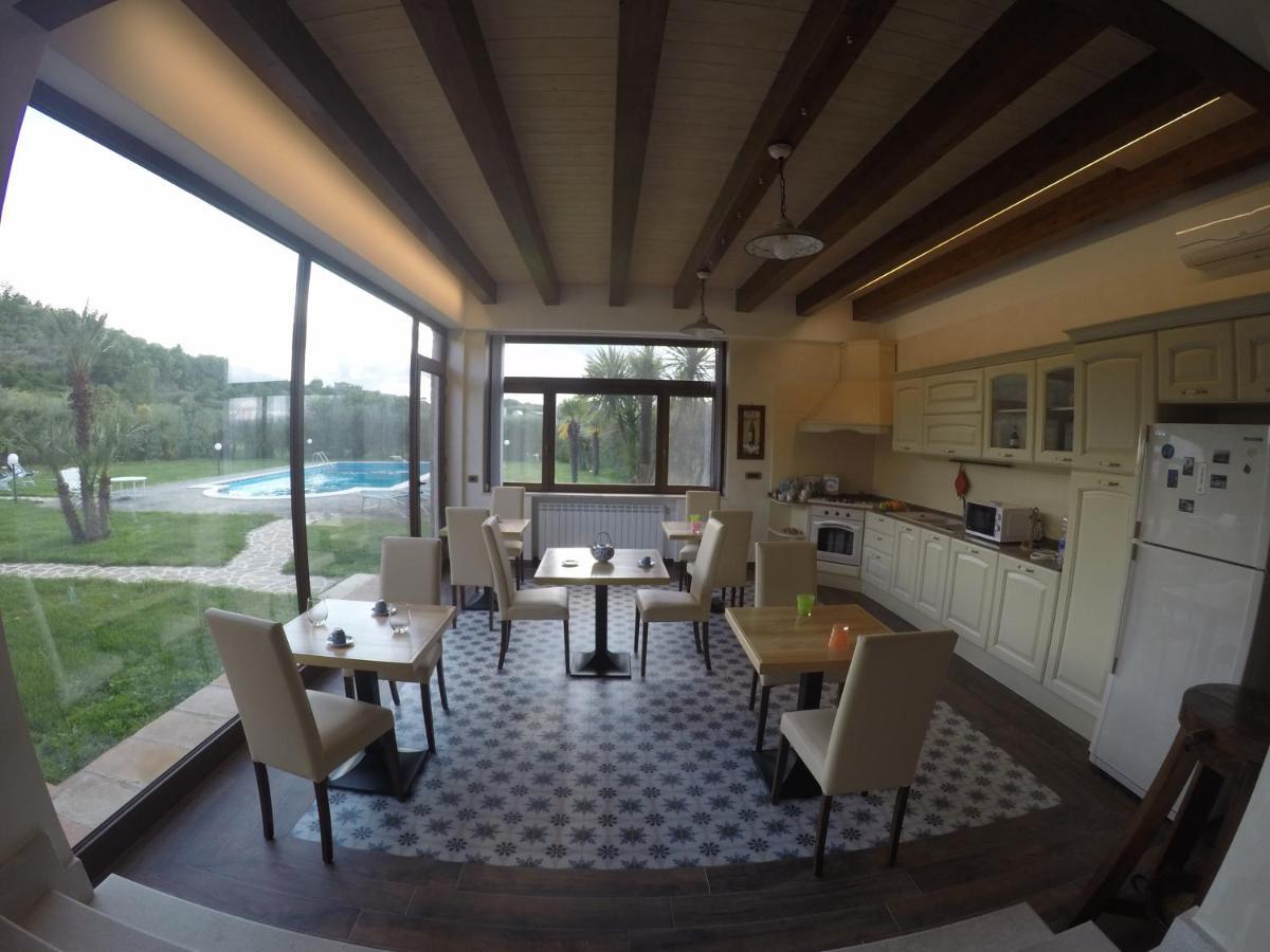 La Tenuta Del Barone SantʼAgata deʼ Goti Bagian luar foto