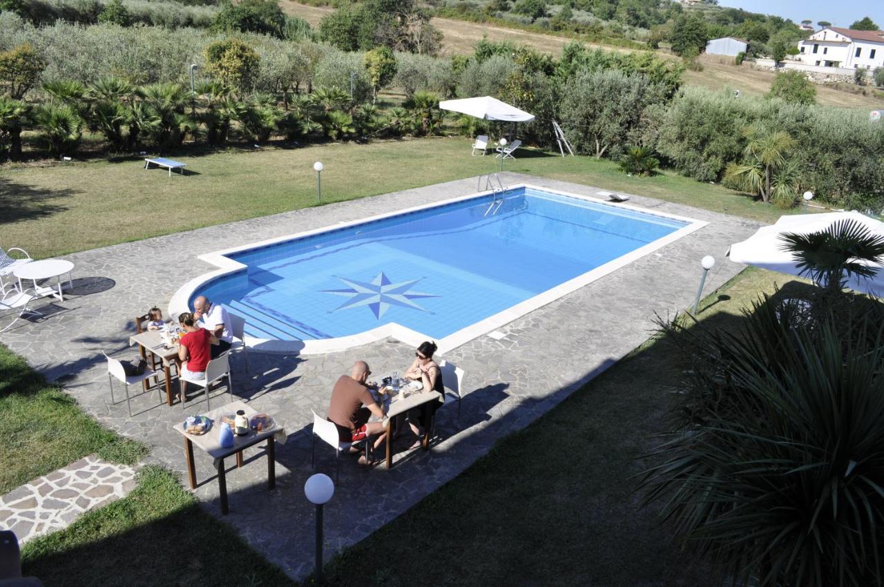 La Tenuta Del Barone SantʼAgata deʼ Goti Bagian luar foto